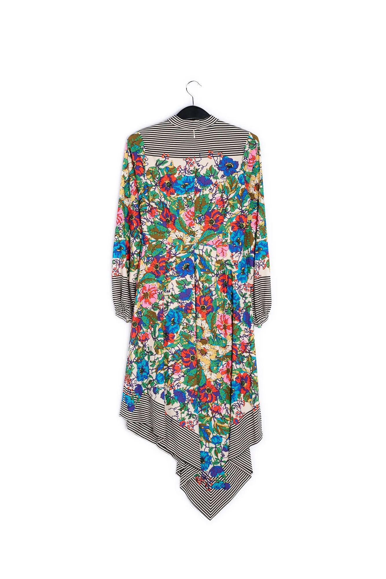 Asymmetric dress