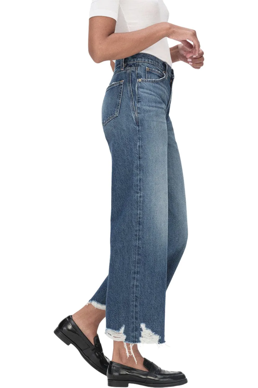Frame Denim The Relaxed Straight
in Beluga Modern Chew