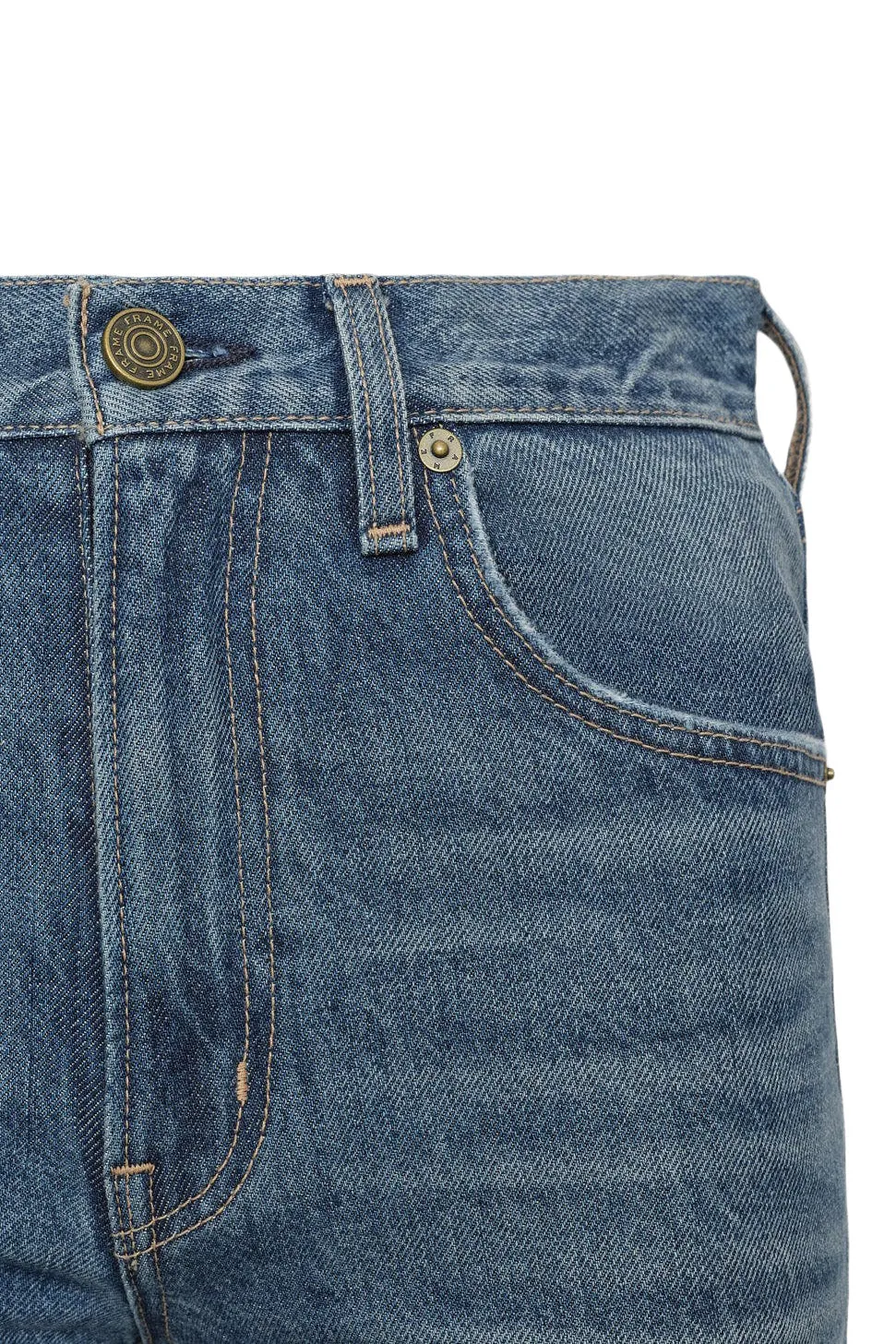 Frame Denim The Relaxed Straight
in Beluga Modern Chew