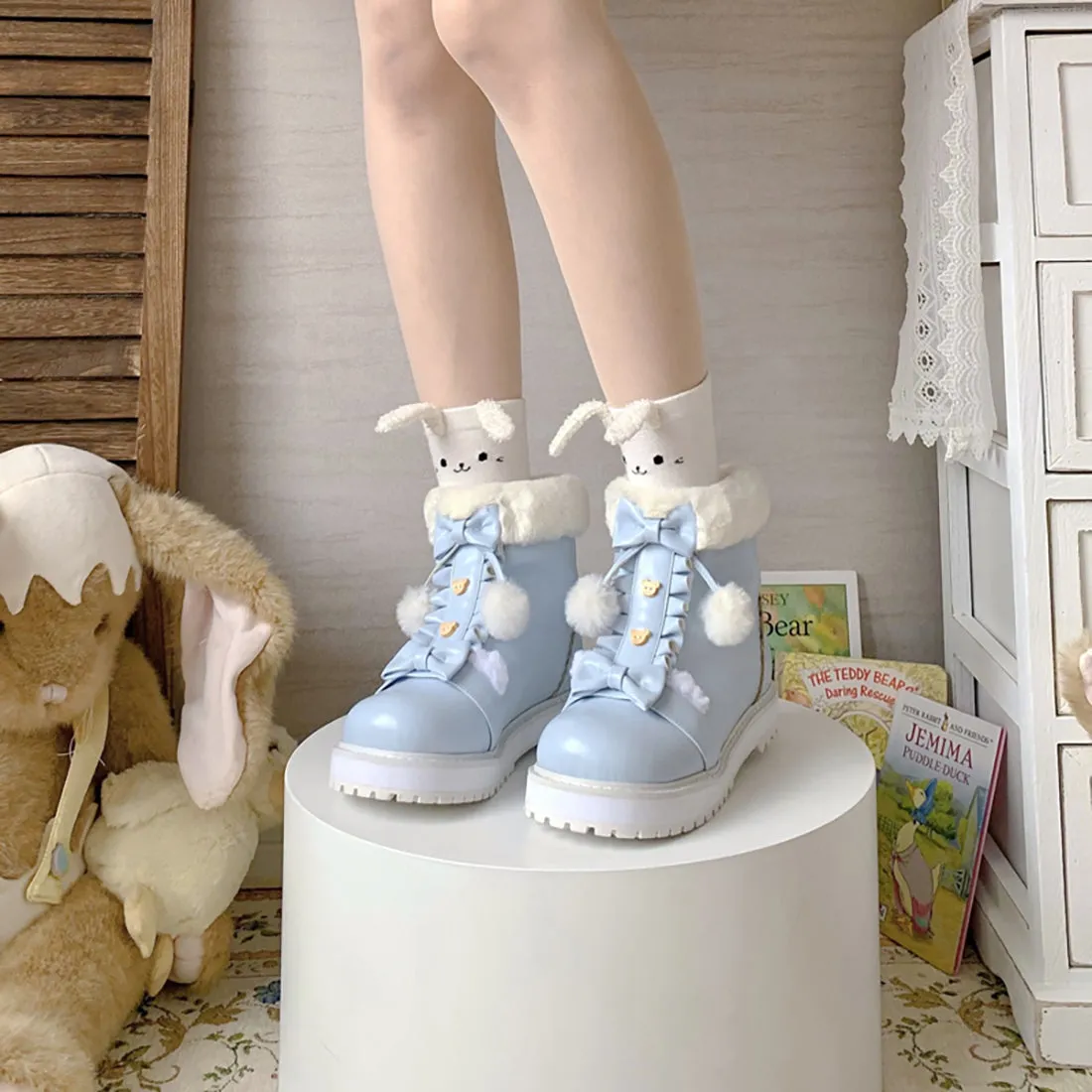 Fuzzy Ball Lolita Snow Boots