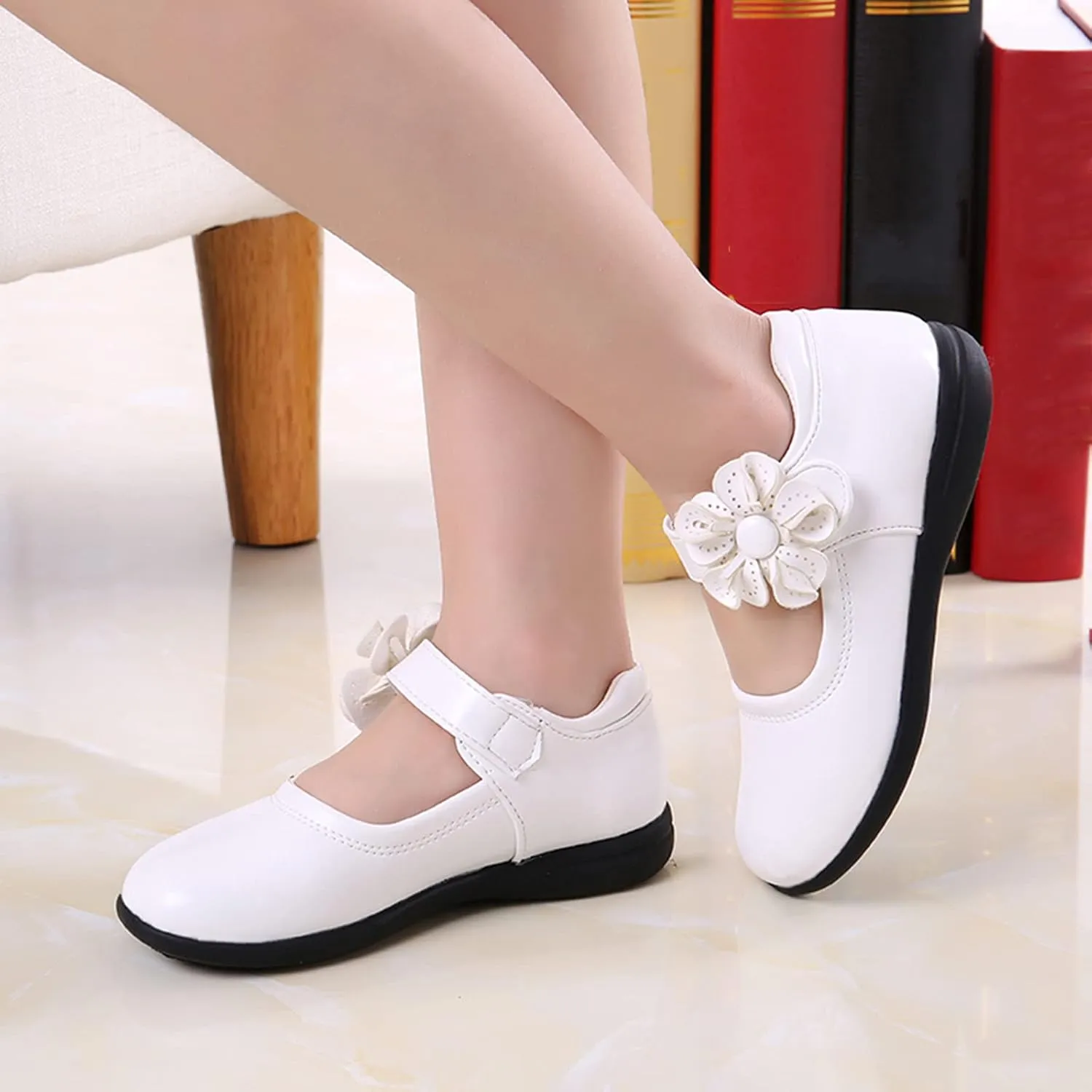 Girls Mary Jane School 𝗨niform Shoes Non-Slip Hook and Loop Princess Flower Flat𝘀 for Birthday Wedding Par𝘁y