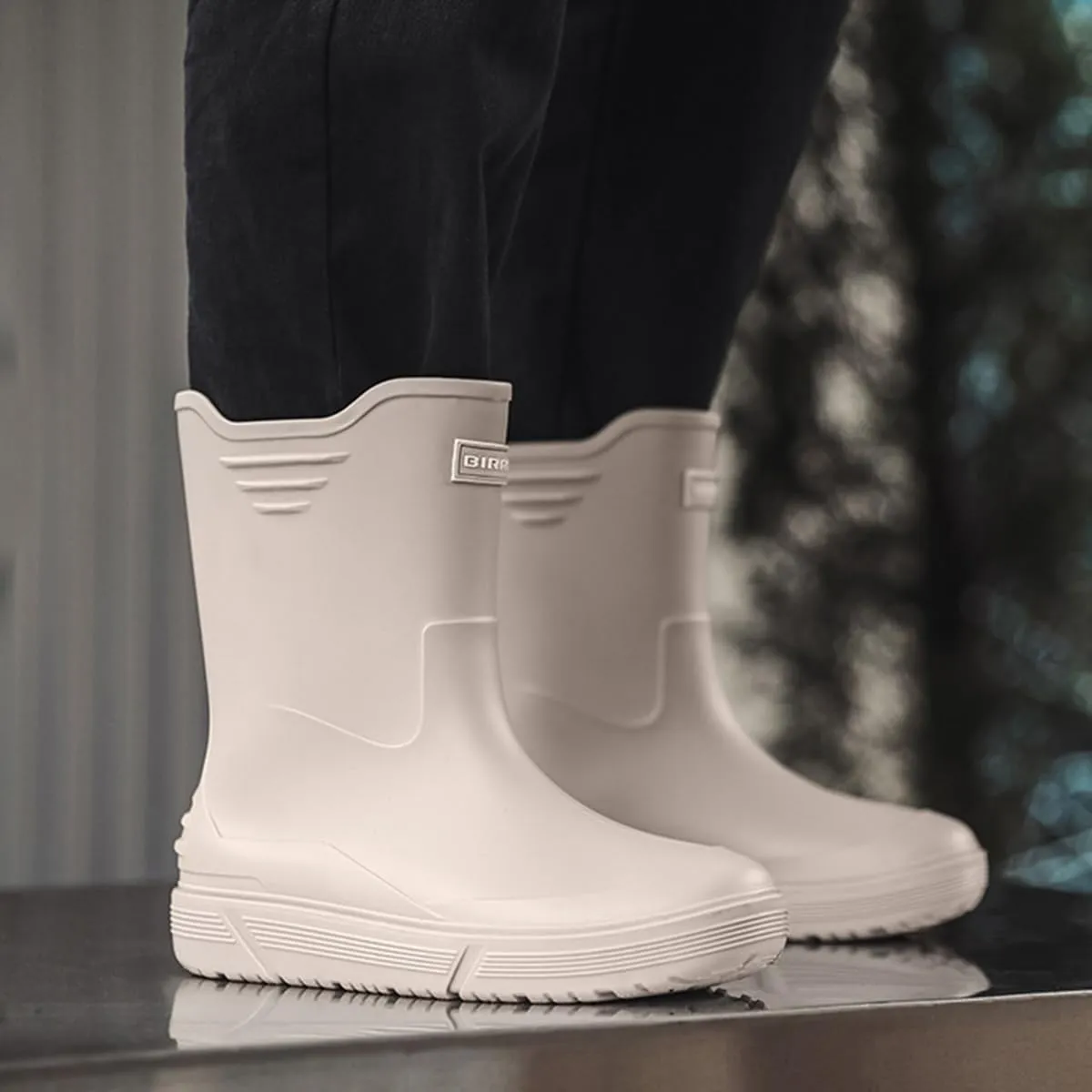Men Mid-Calf Boots Waterproof Rain Boots Outdoor Garden Shoes