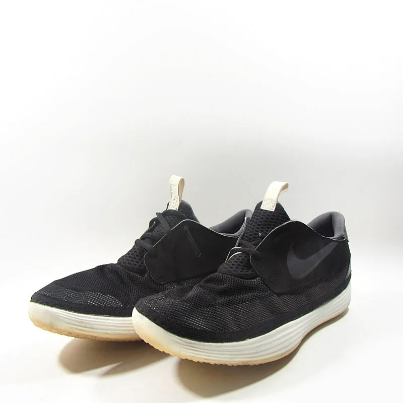 NIKE Solar Soft