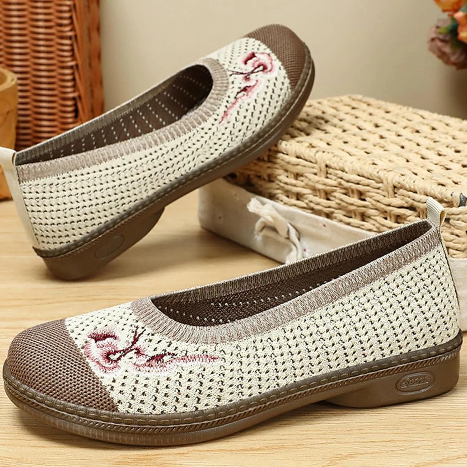 Women Cloth Loafers Mesh Flower Embroidery Slip on Casual Shoes Chunky Low Heels Breathable Lightweight Flat Shoes