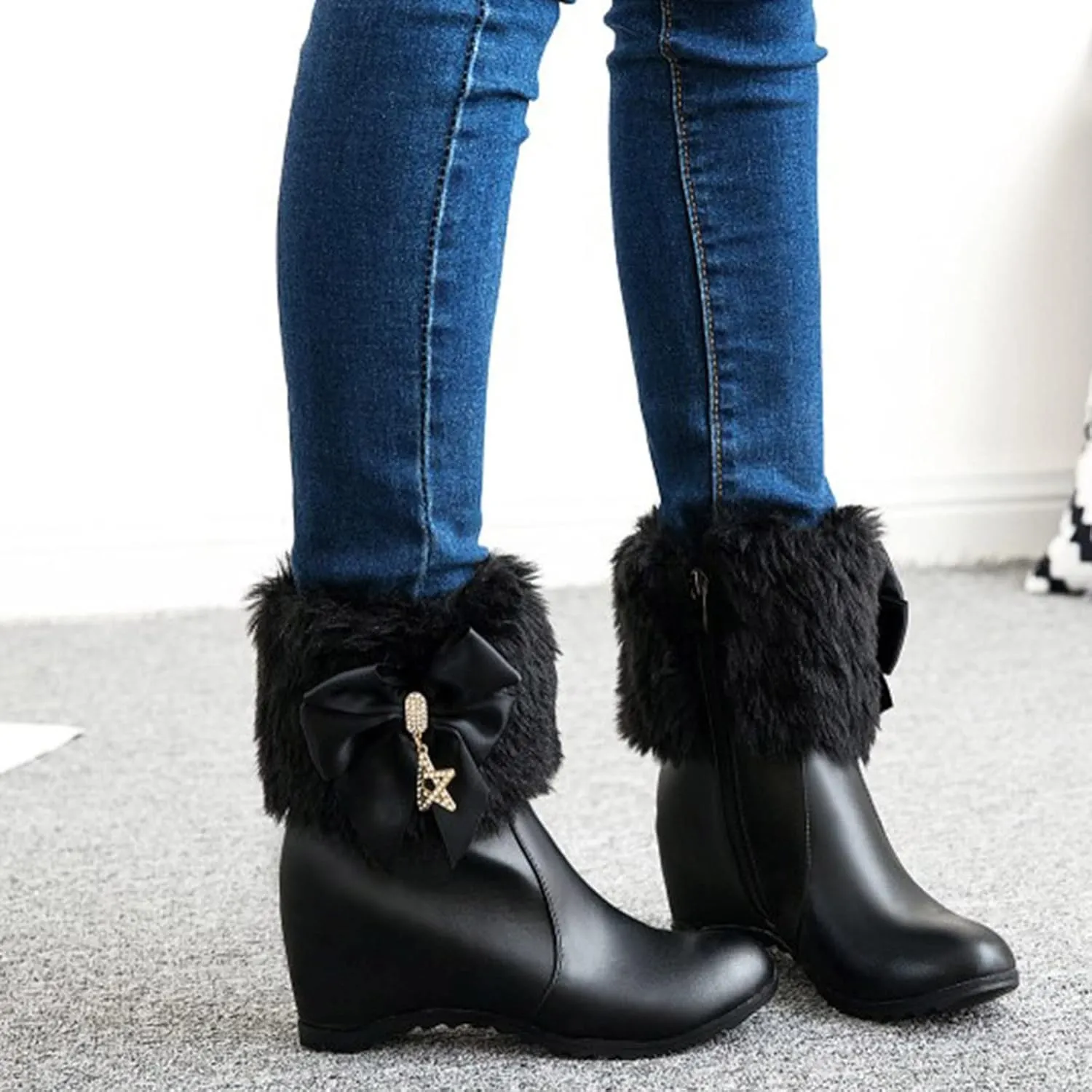 Women Snow Boots Waterproof Snow Boots Insulated Sneaker Boots Platform Trekking Snow Boots Teens Winter Boots