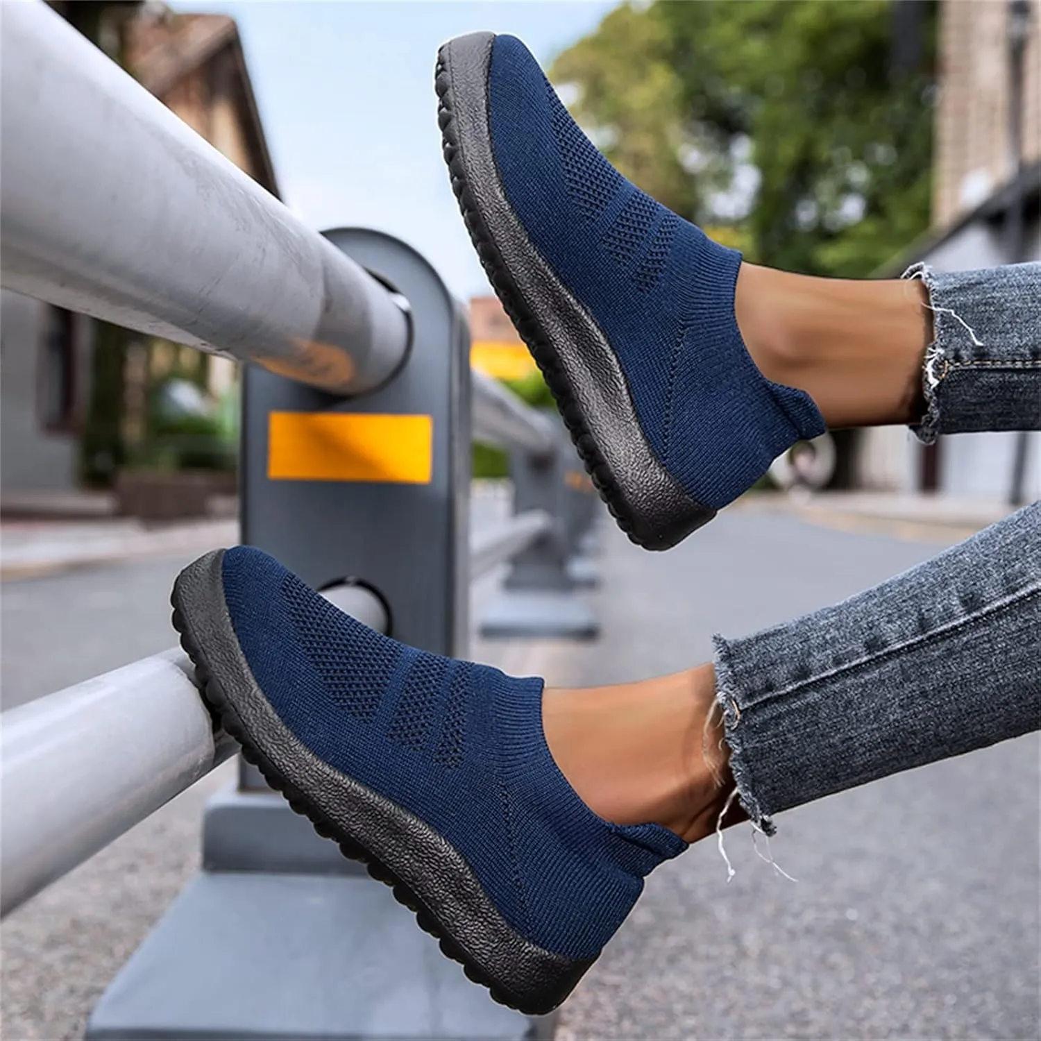 Womens White Platform Sneakers High Top Platform Shoes Fashion Canvas Walking Shoes Women Slide On Loafers Women Shoes Men's Slip On Sneakers