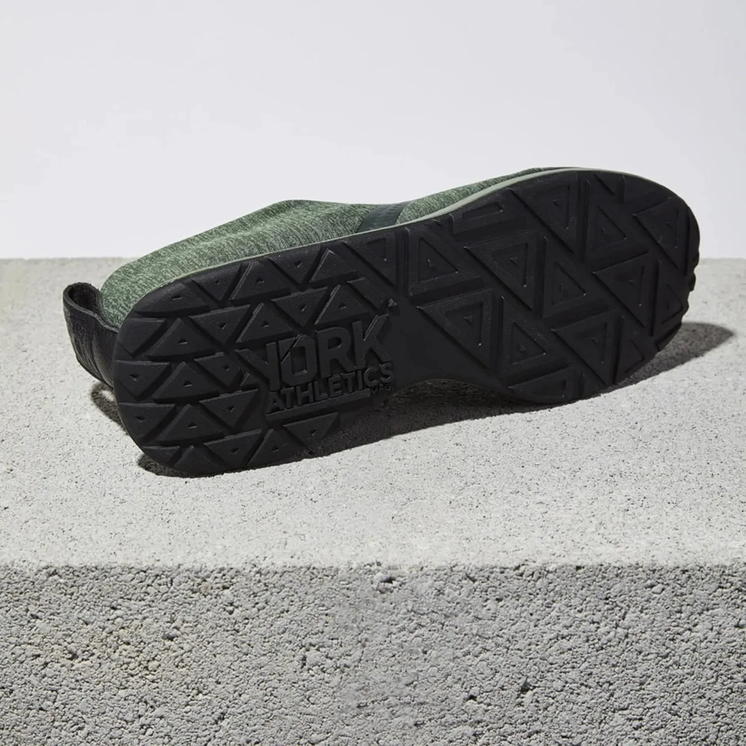 York Athletics - The Henry Running Sneaker - Running Shoes for Men & Women. Great Turf Shoes for Baseball, Soccer, or Football. Use as Spikeless Golf Shoes. Great for Tennis or Indoor Court Shoes.